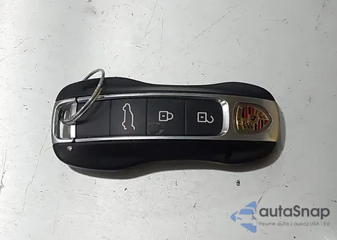 2022 Porsche Cayenne Platinum Edition z USA, uszkodzony, nr VIN WP1AA2AY1NDA05689